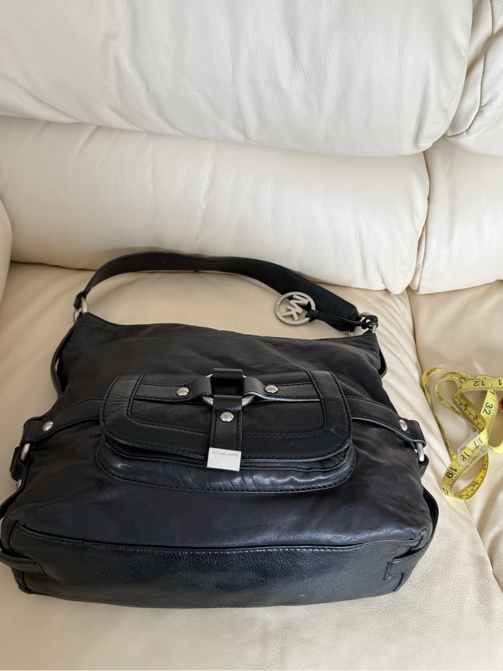 Michael Kors Black Leather Shoulder Bag - Picture 13 of 15